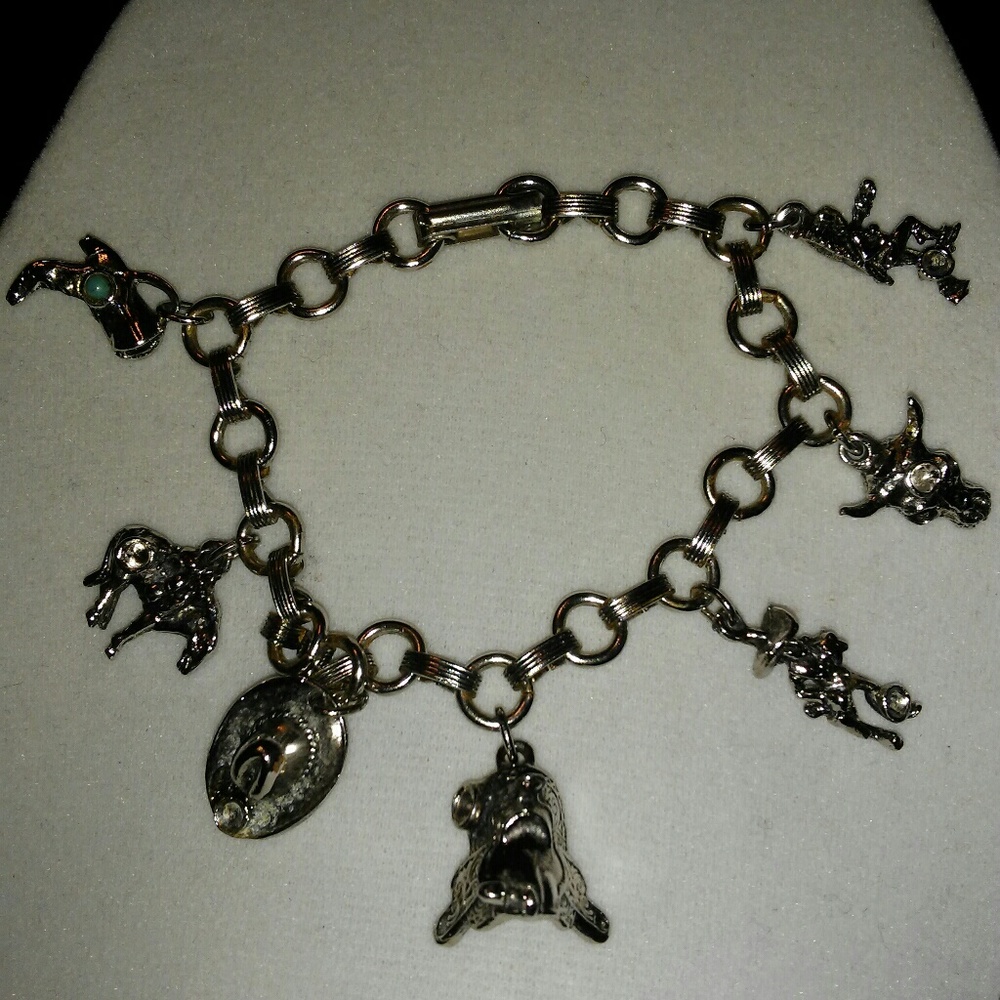 WESTERN CHARM BRACELET